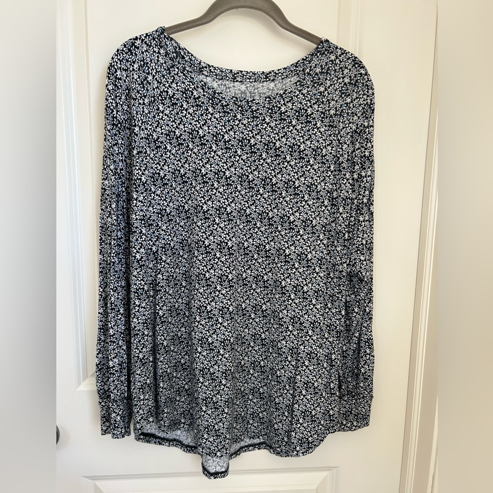 LOFT Blue and White Floral Long Sleeve Top